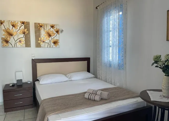 Mihaela Sifnos 파로스