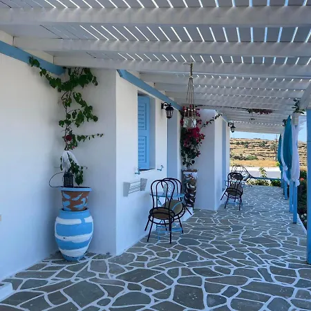 Mihaela Sifnos Apartment
